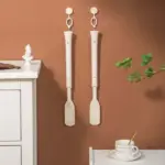 Telescopic Adjustable Length Shoe Horn - Image 5